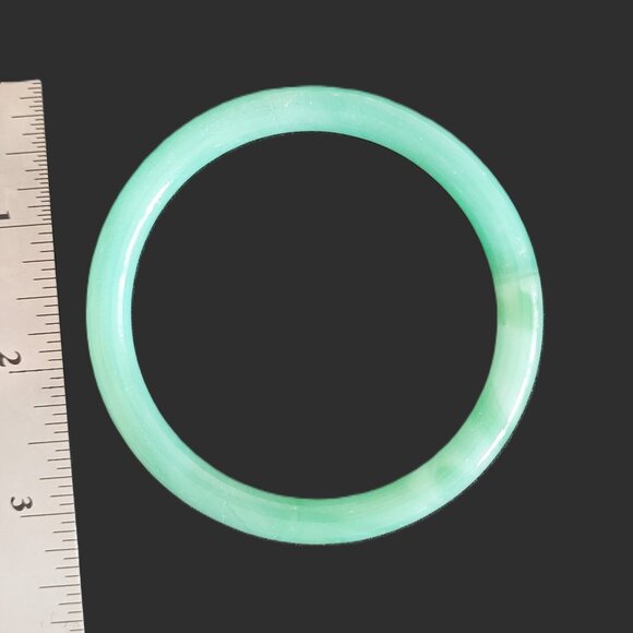 Jade Arm Bangle - Picture 7 of 8